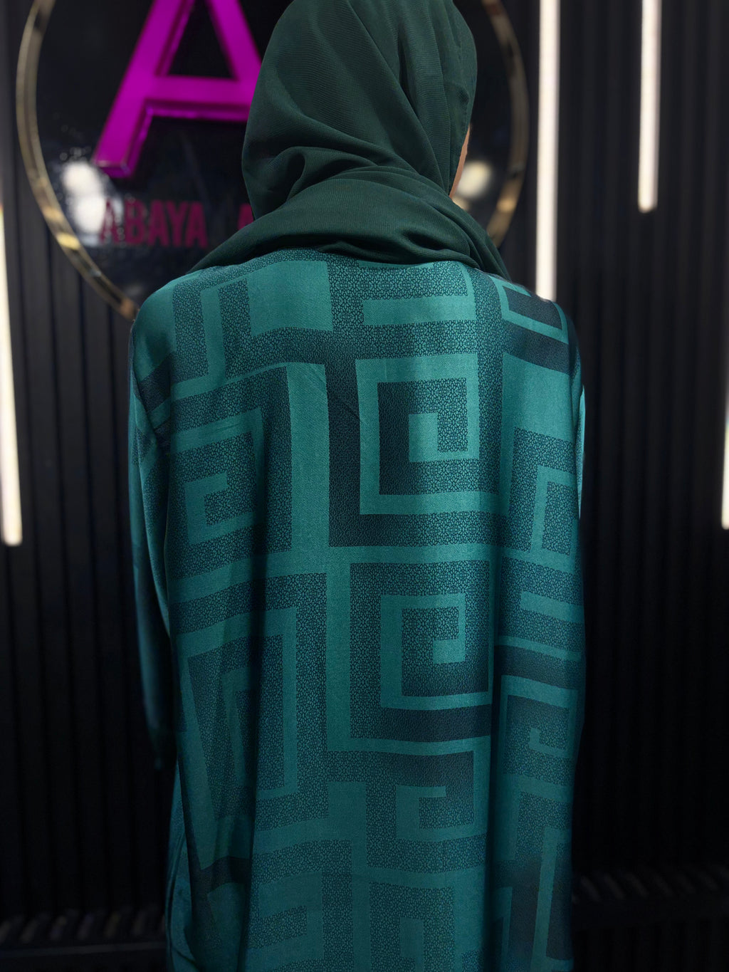 Crystal Green Prestige Patterned Kimono for Women