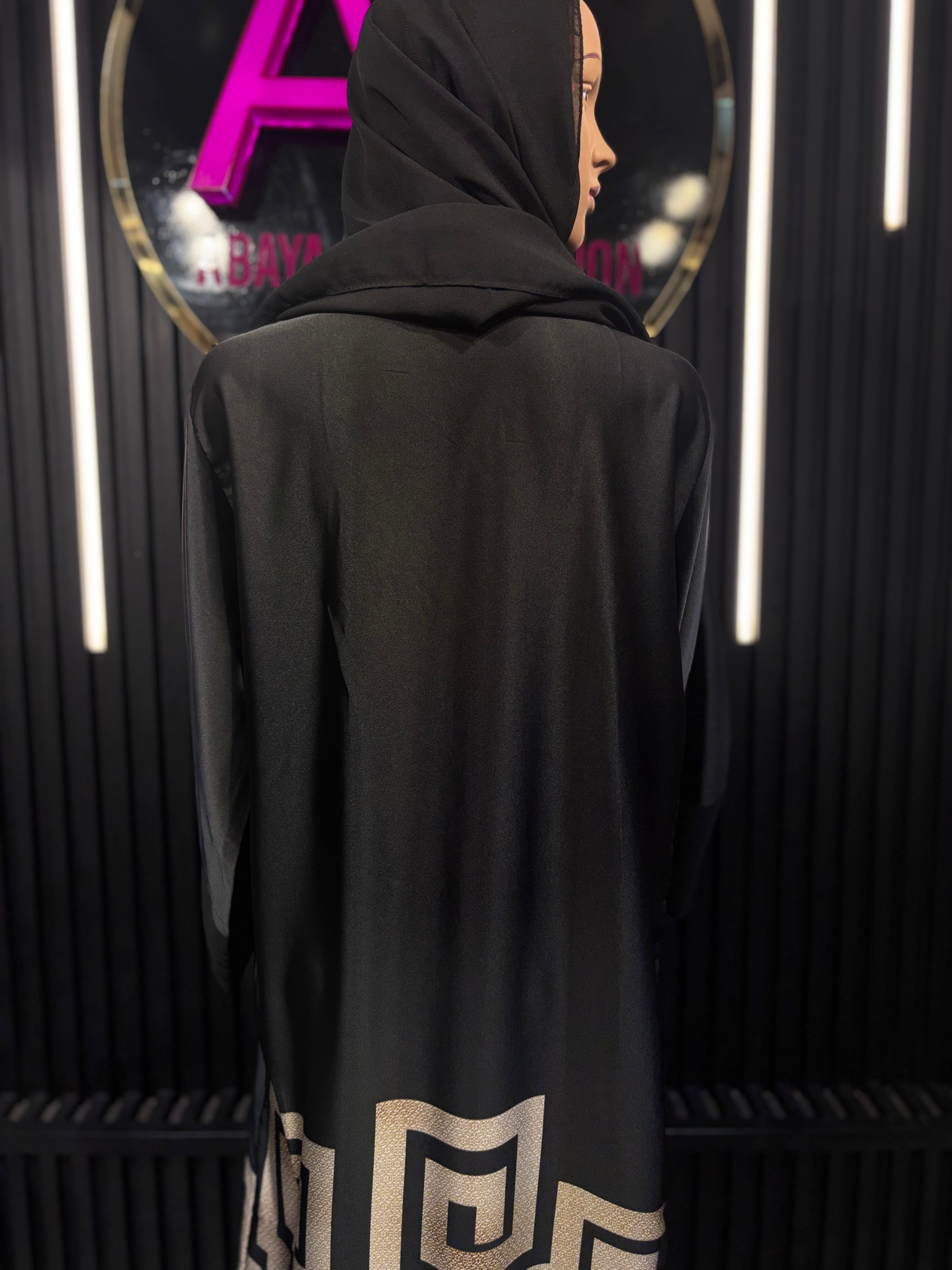 Raven Black Prestige Patterned Kimono for Women