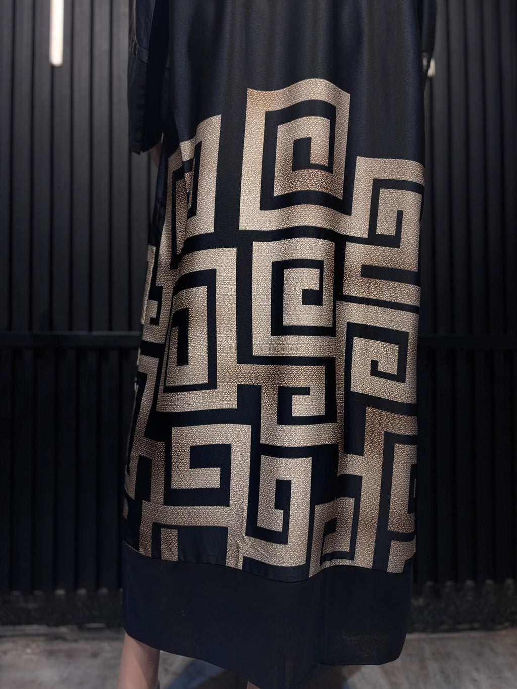 Raven Black Prestige Patterned Kimono for Women