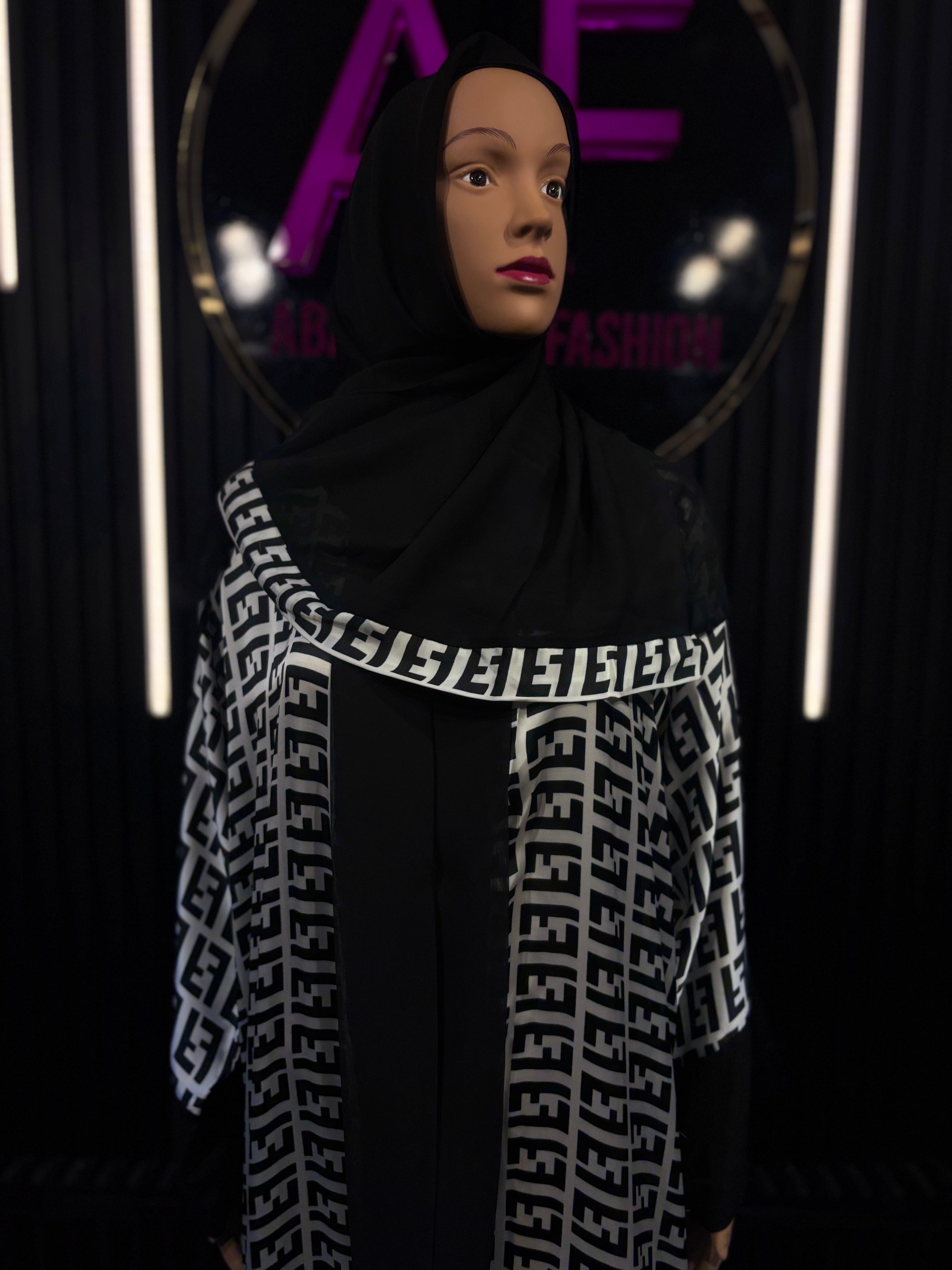 Urban Noir (White) Premium Kimono for Women